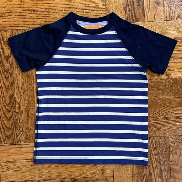 CREWCUTS RASH-GUARD - Picture 7 of 8